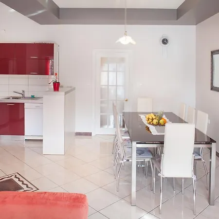 Monaco Apartament *